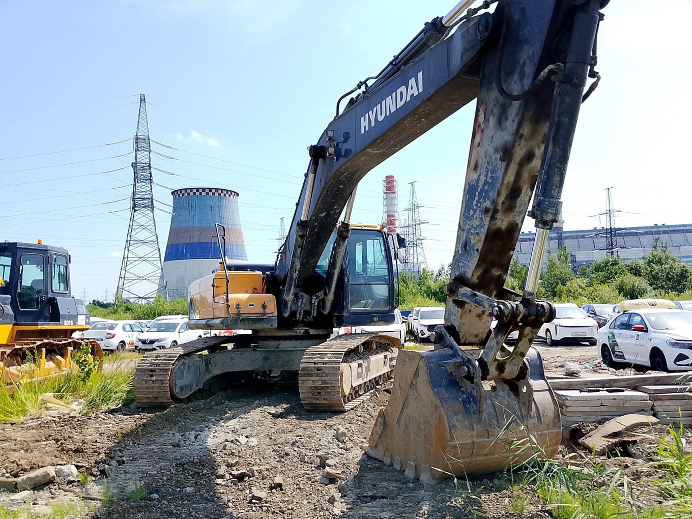Экскаватор на гусеничном ходу Hyundai R350LVS