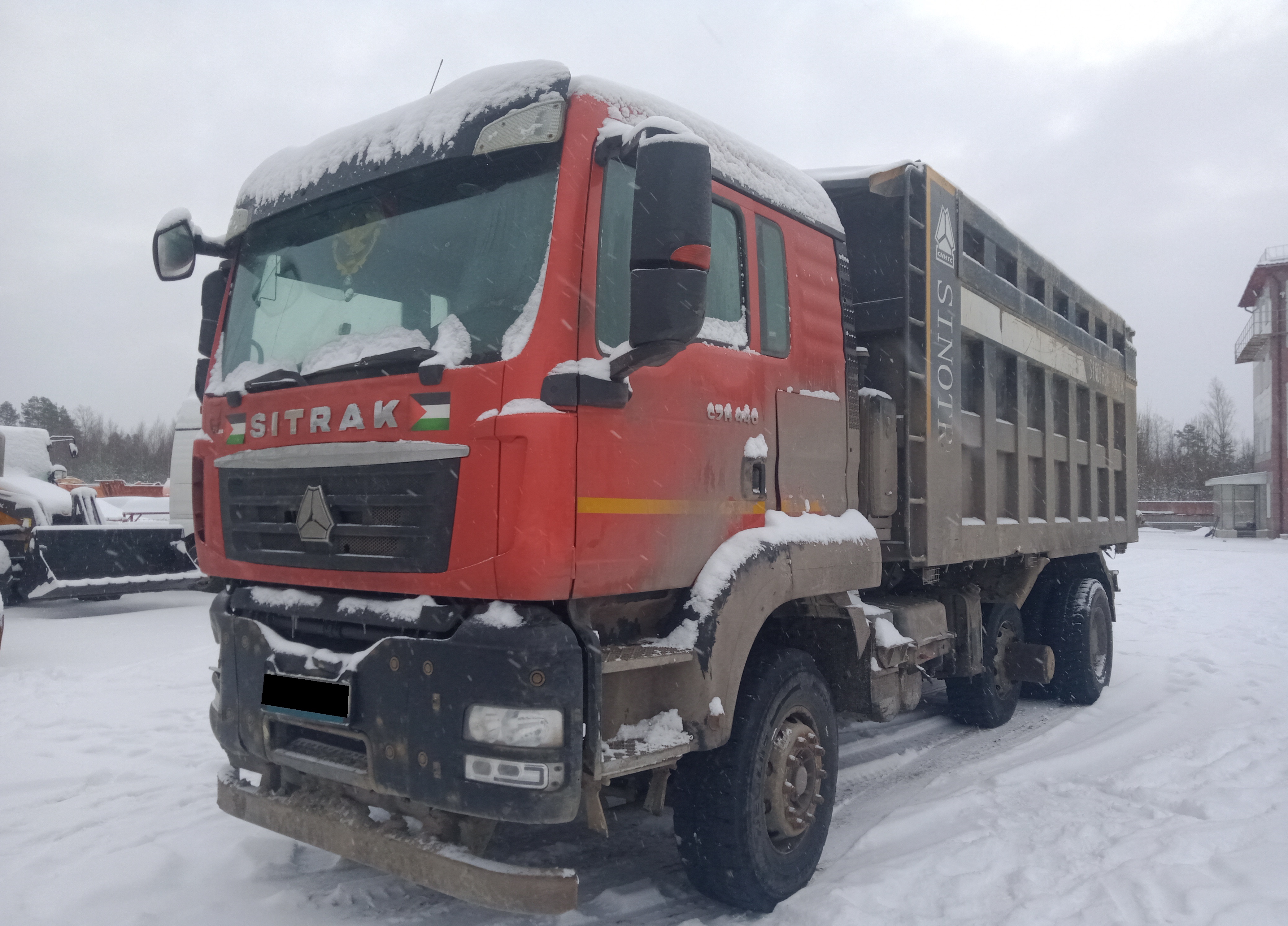 Самосвал Sitrak C7H ZZ3256V384ME