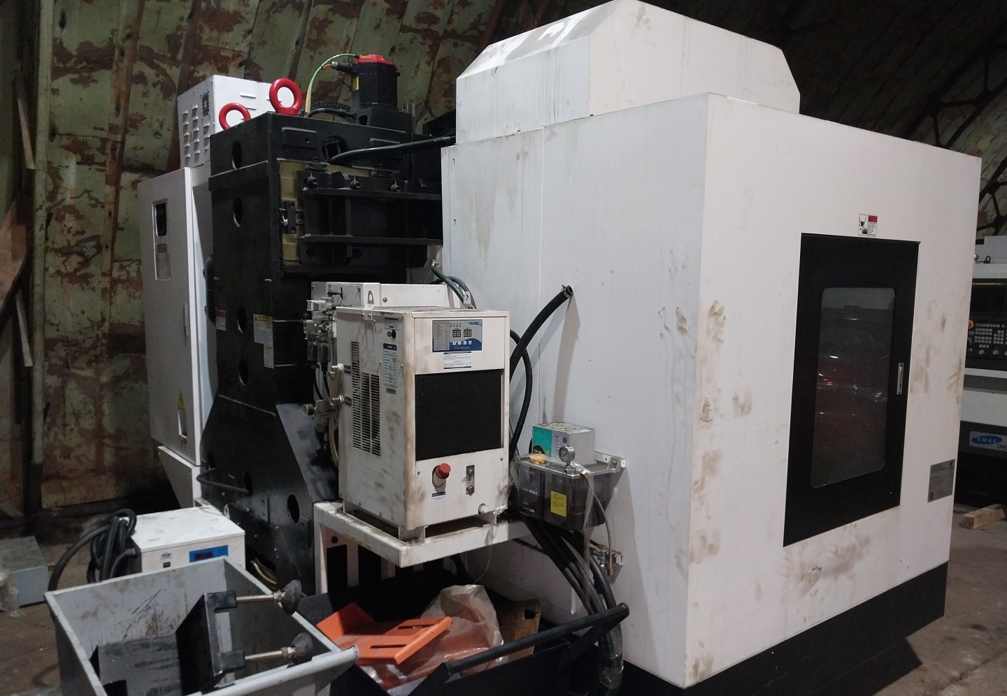 Центр вертикальный обрабатывающий Gryphon V1360 с ЧПУ Fanuc 0i-MF Plus CNC