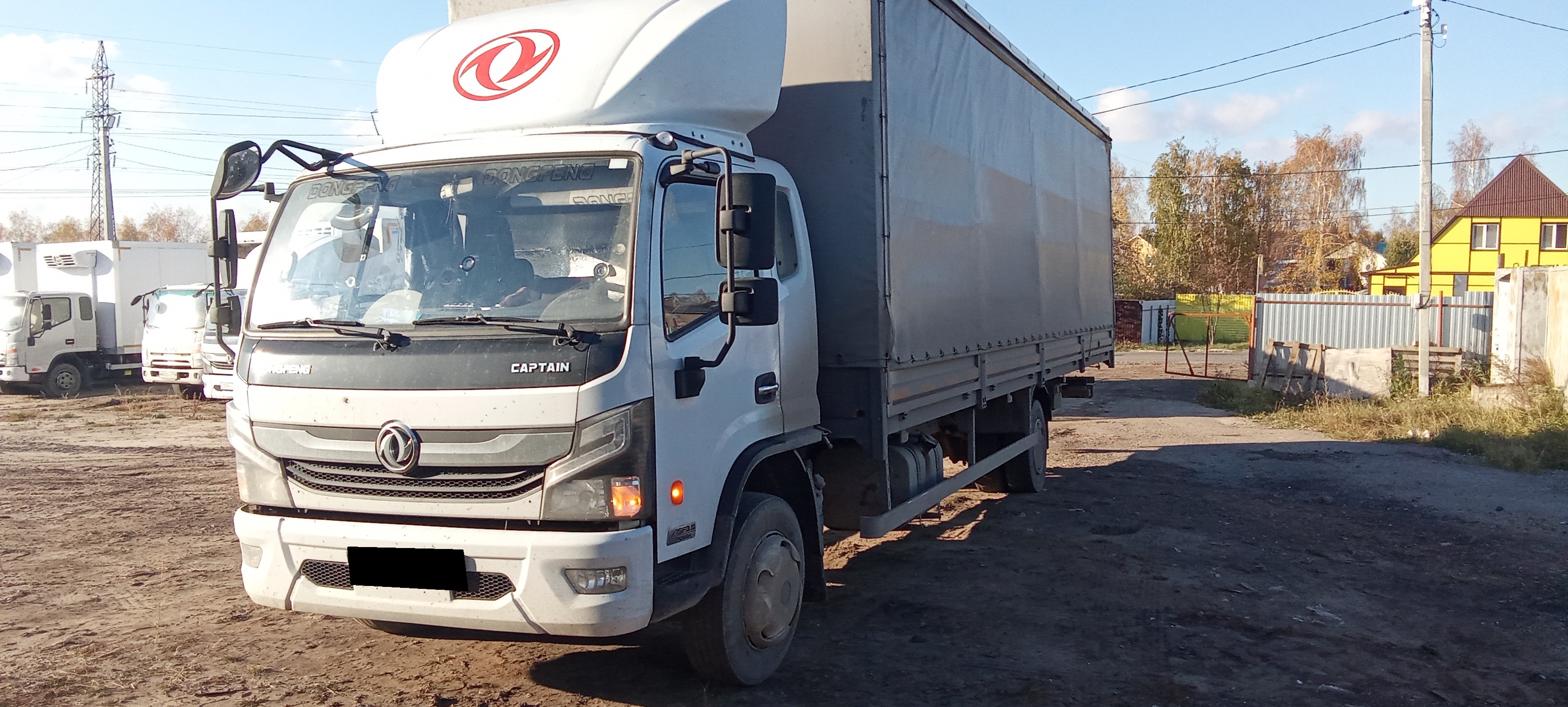 Фургон бортовой тентованный Dongfeng Captain (C12111) 