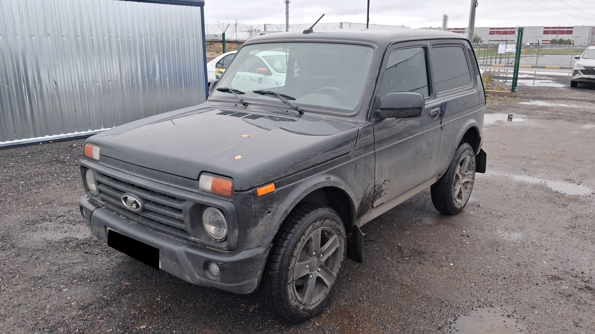 Lada 4x4 212140