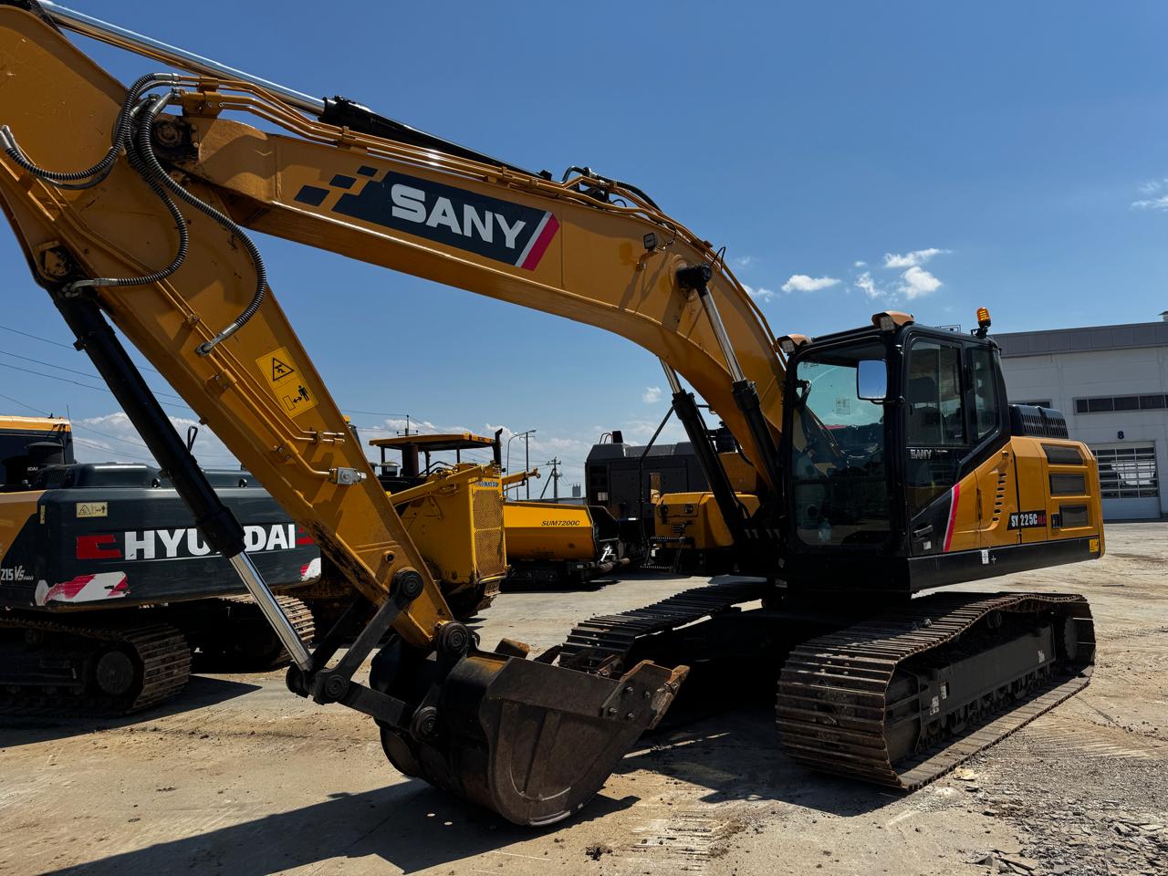 Экскаватор Sany SY225C NLC