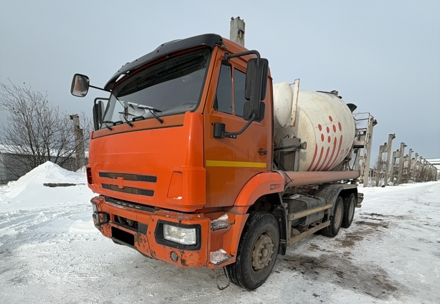 Автобетоносмеситель КАМАЗ (5814Z9)