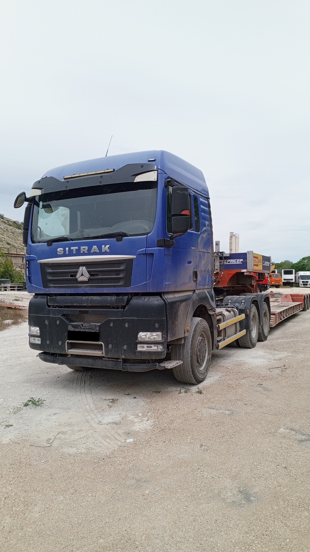 Тягач седельный Sitrak C7H ZZ4256V364HE