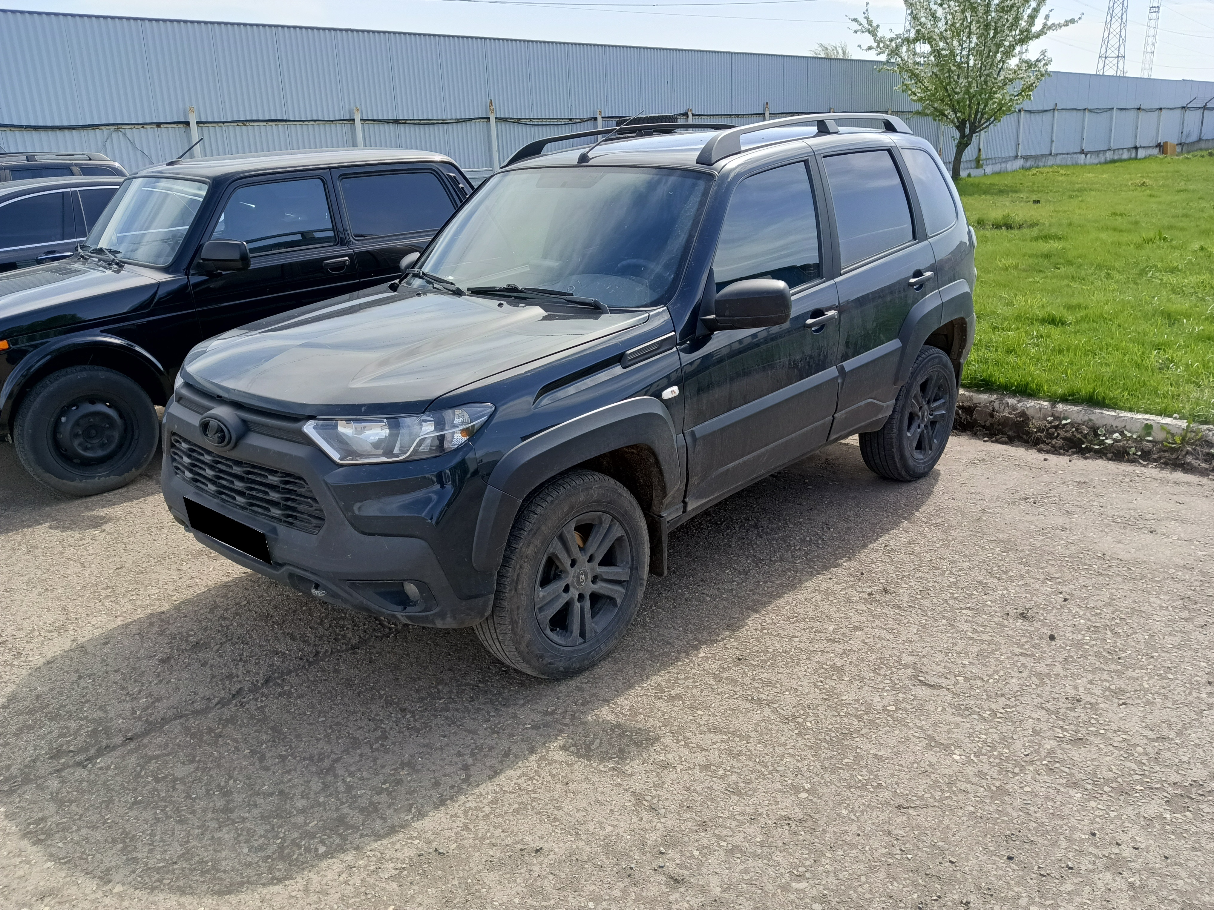Lada Niva Travel (212300-80)