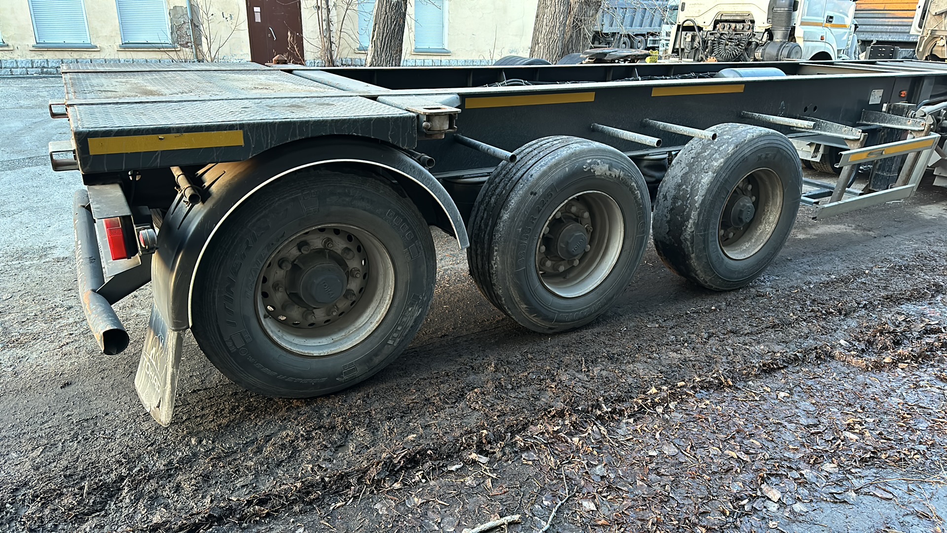 Полуприцеп-контейнеровоз ТОНАР 974624