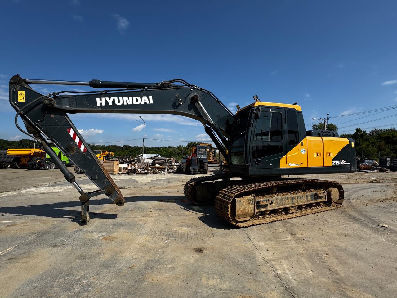 Экскаватор Hyundai R215VSPRO
