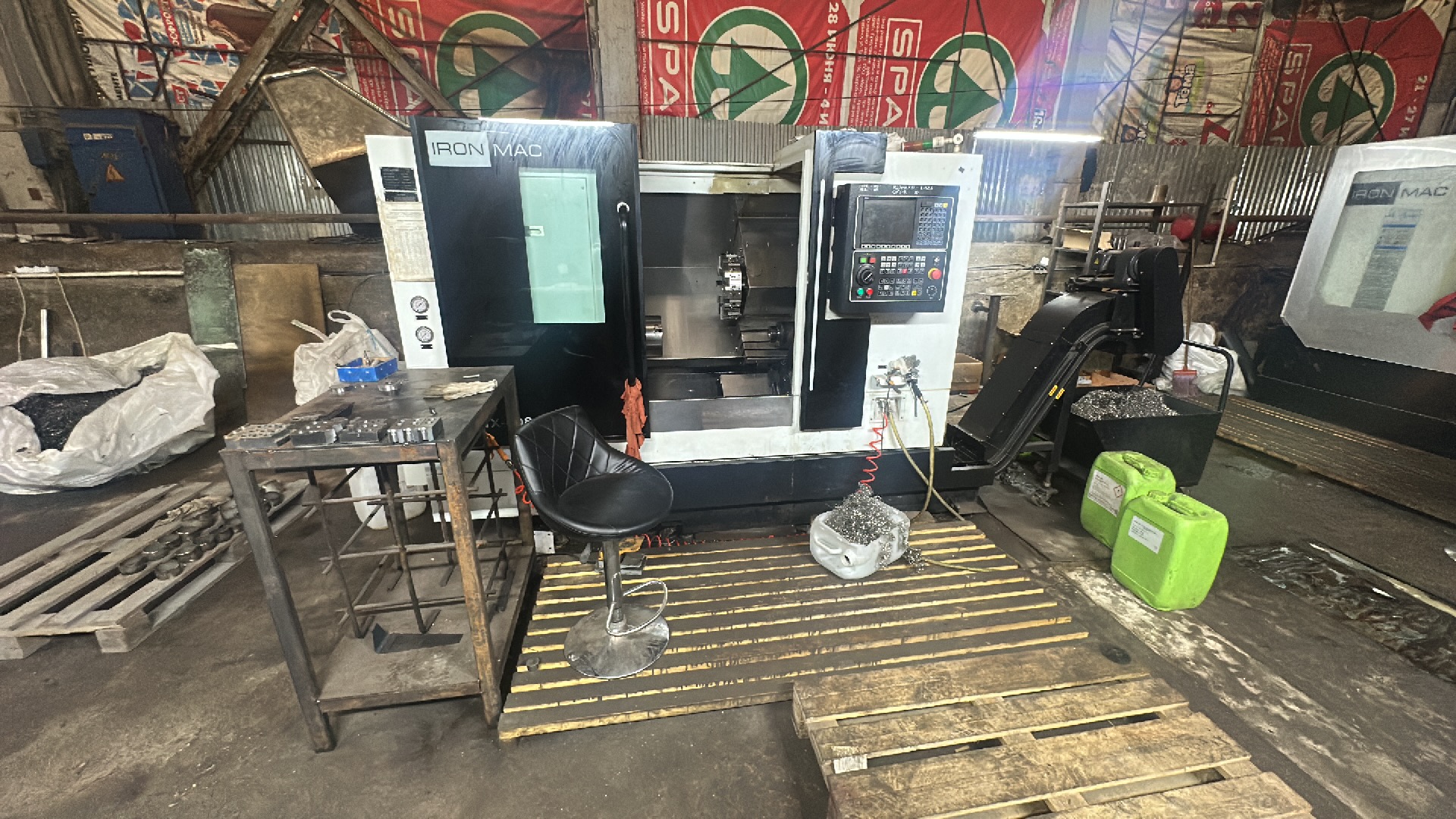 Токарный обрабатывающий центр ITX-408 (HCNC) (DH65L S2 Автоподатчик прутка Fedek (1,5 м), Проставка Ø65 мм для автомата подачи прутка (1,5 м)* )