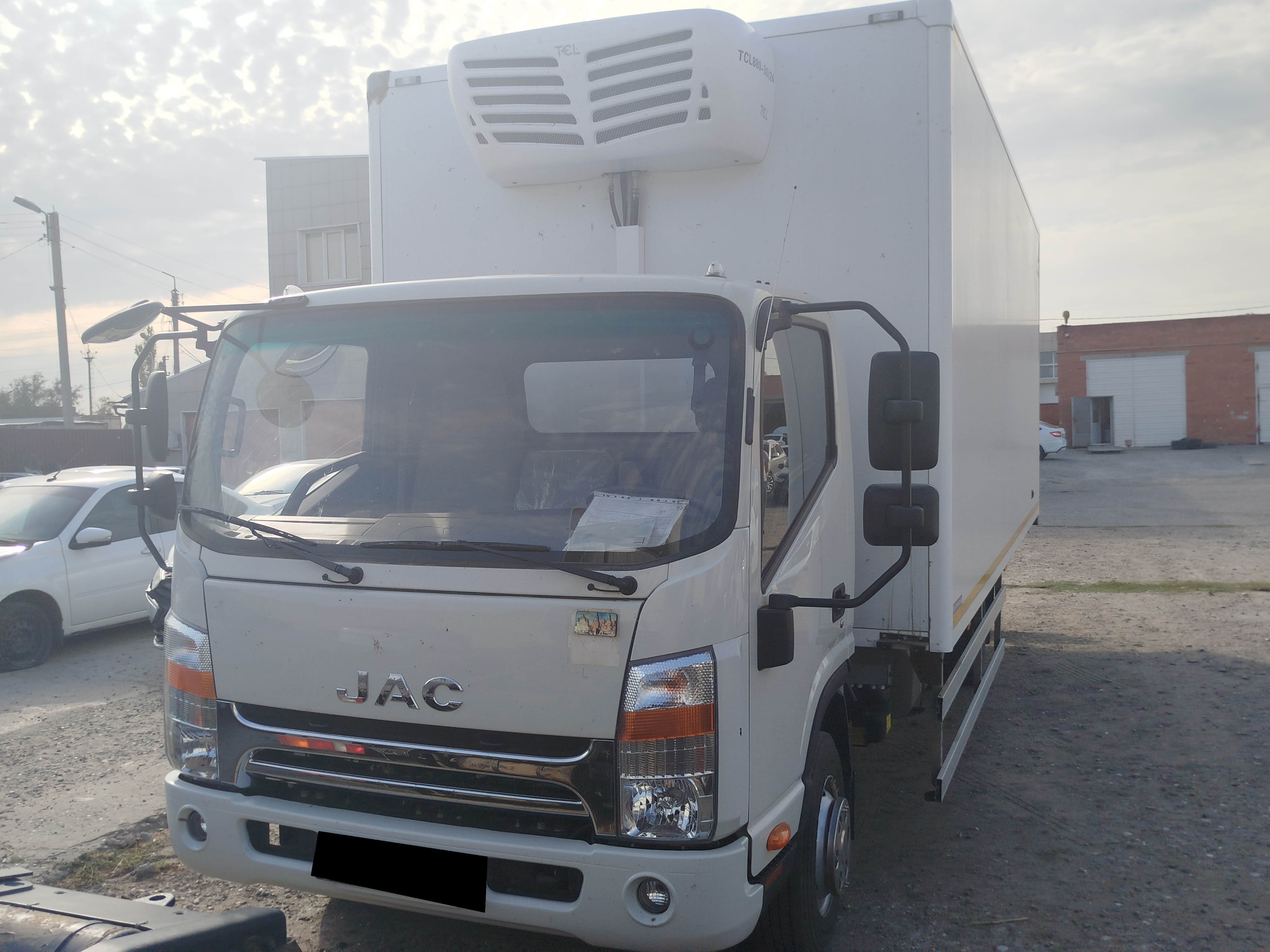 Рефрижератор Jac N90 Long Single Cabine с ХОУ TCL 880-30/24 