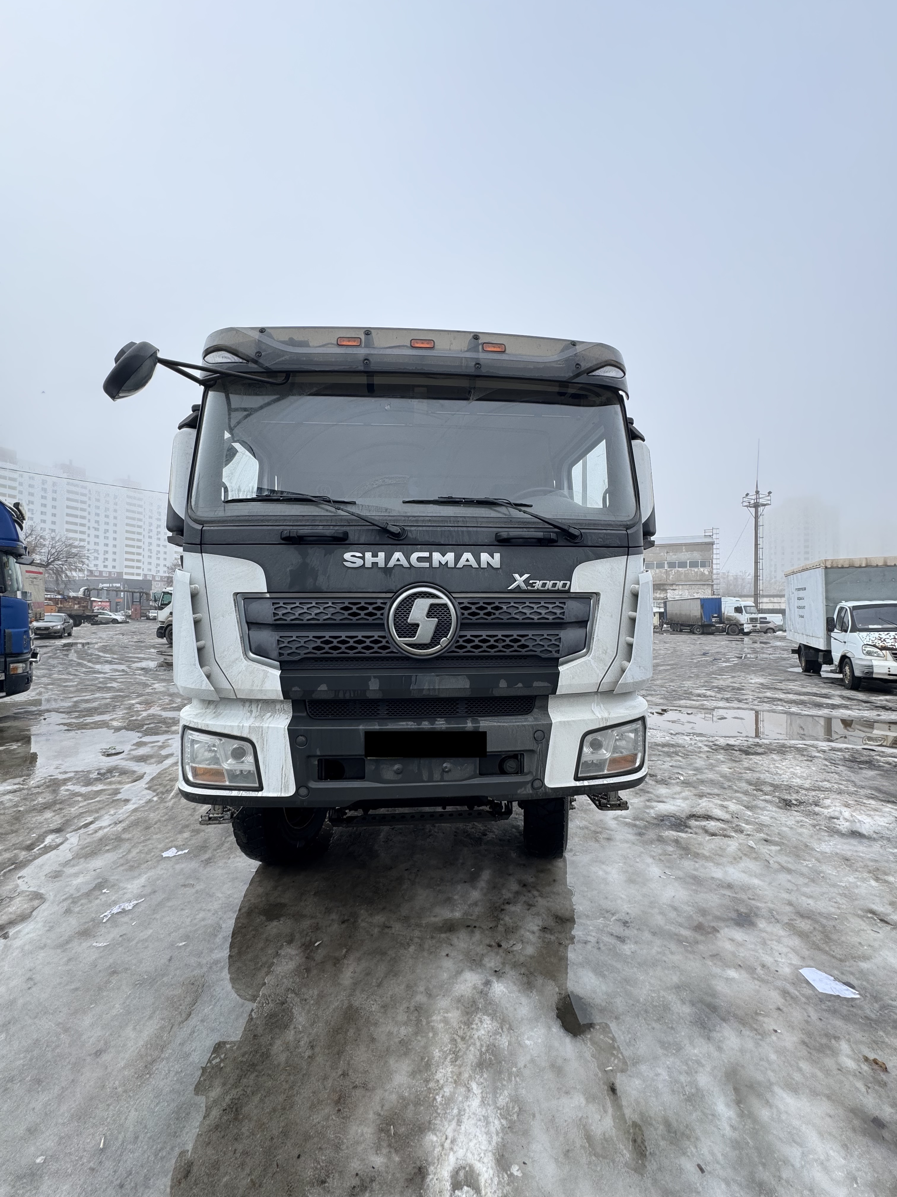 Самосвал Shacman SX32586W385C