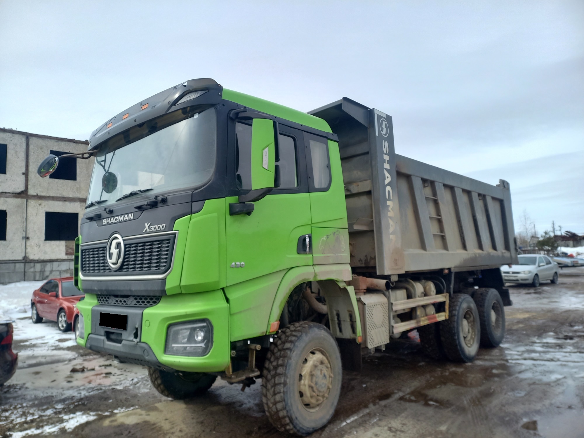 Самосвал Shacman SX32586V385
