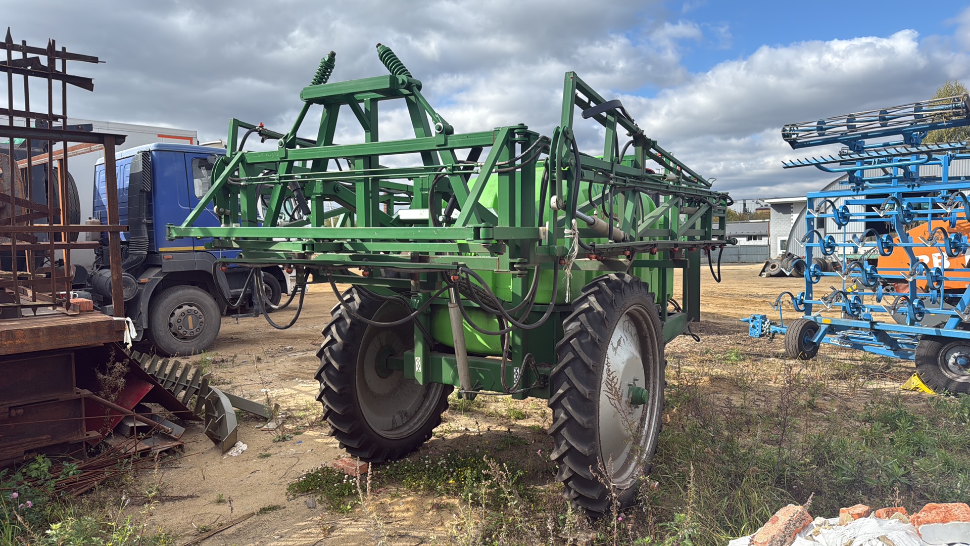 Опрыскиватель ОП-3000