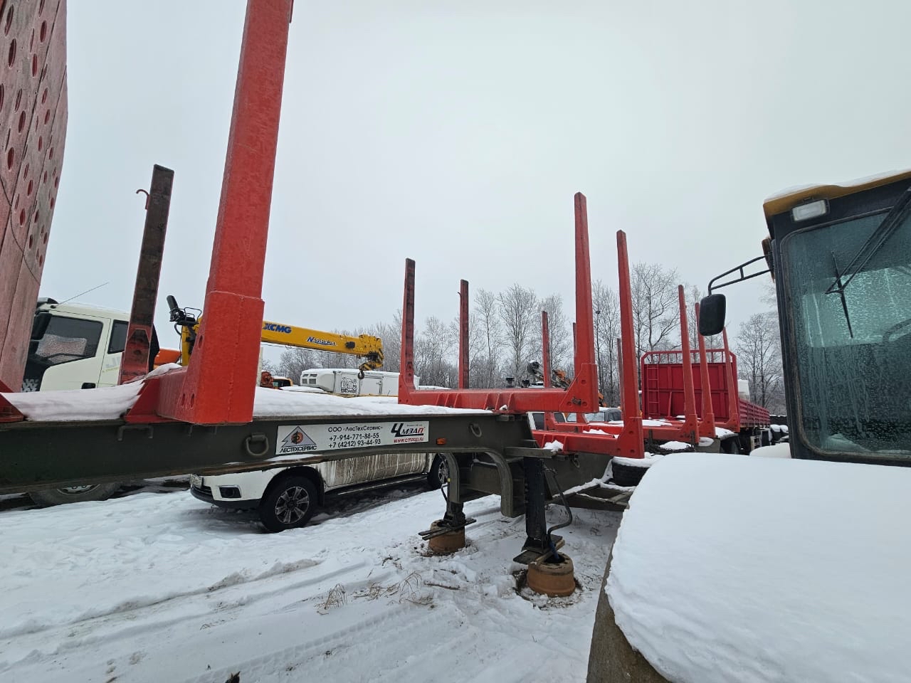 Полуприцеп-тяжеловоз ЧМЗАП 93853C