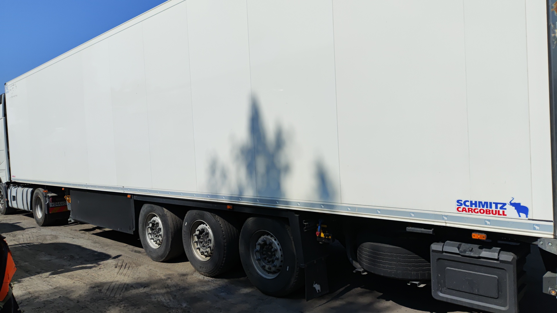 Полуприцеп рефрижератор Schmitz SKO24/L-13.4 FP60 COOL
