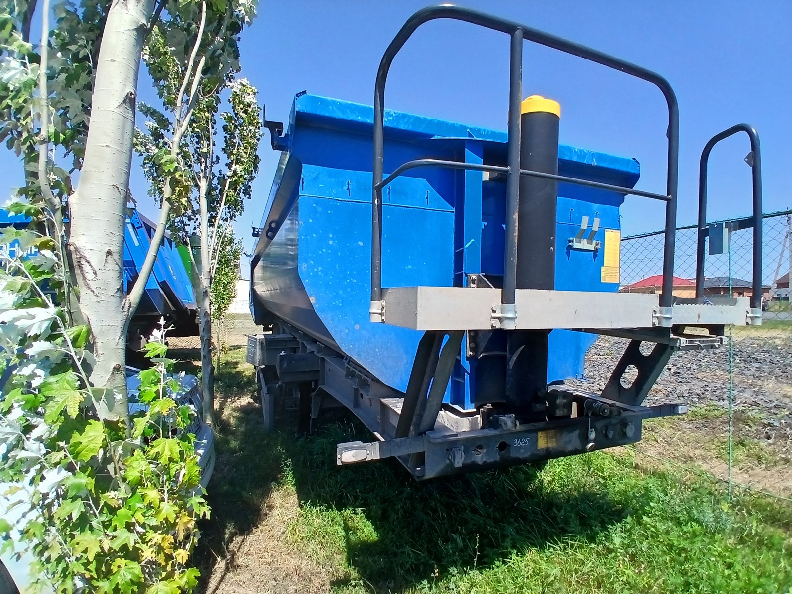 Полуприцеп-самосвал Тонар 95892