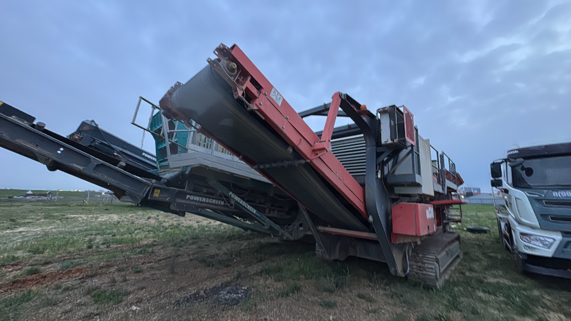 Дробилка конусная Sandvik QH330