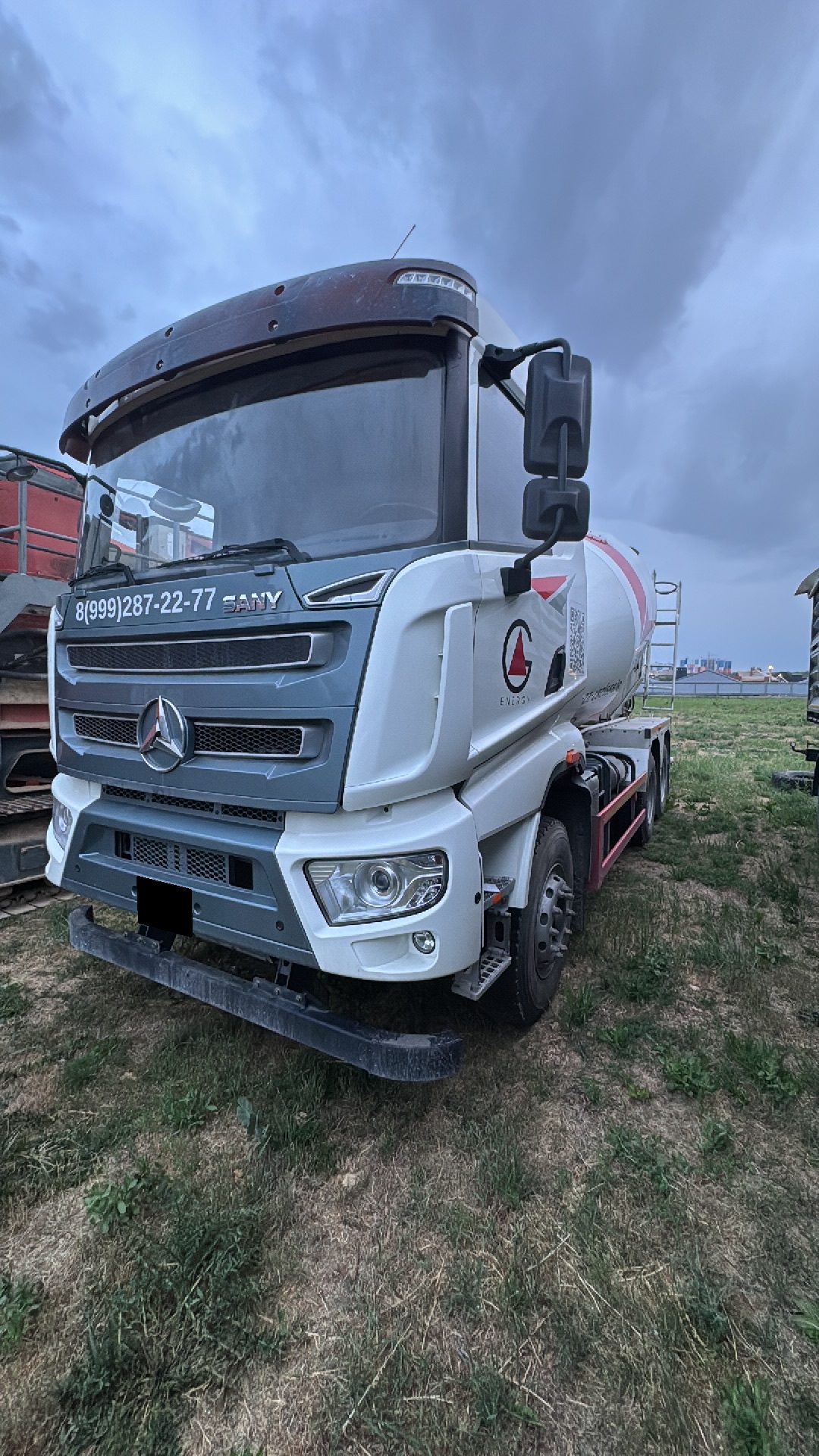 Автобетоносмеситель Sany SY310C-6W