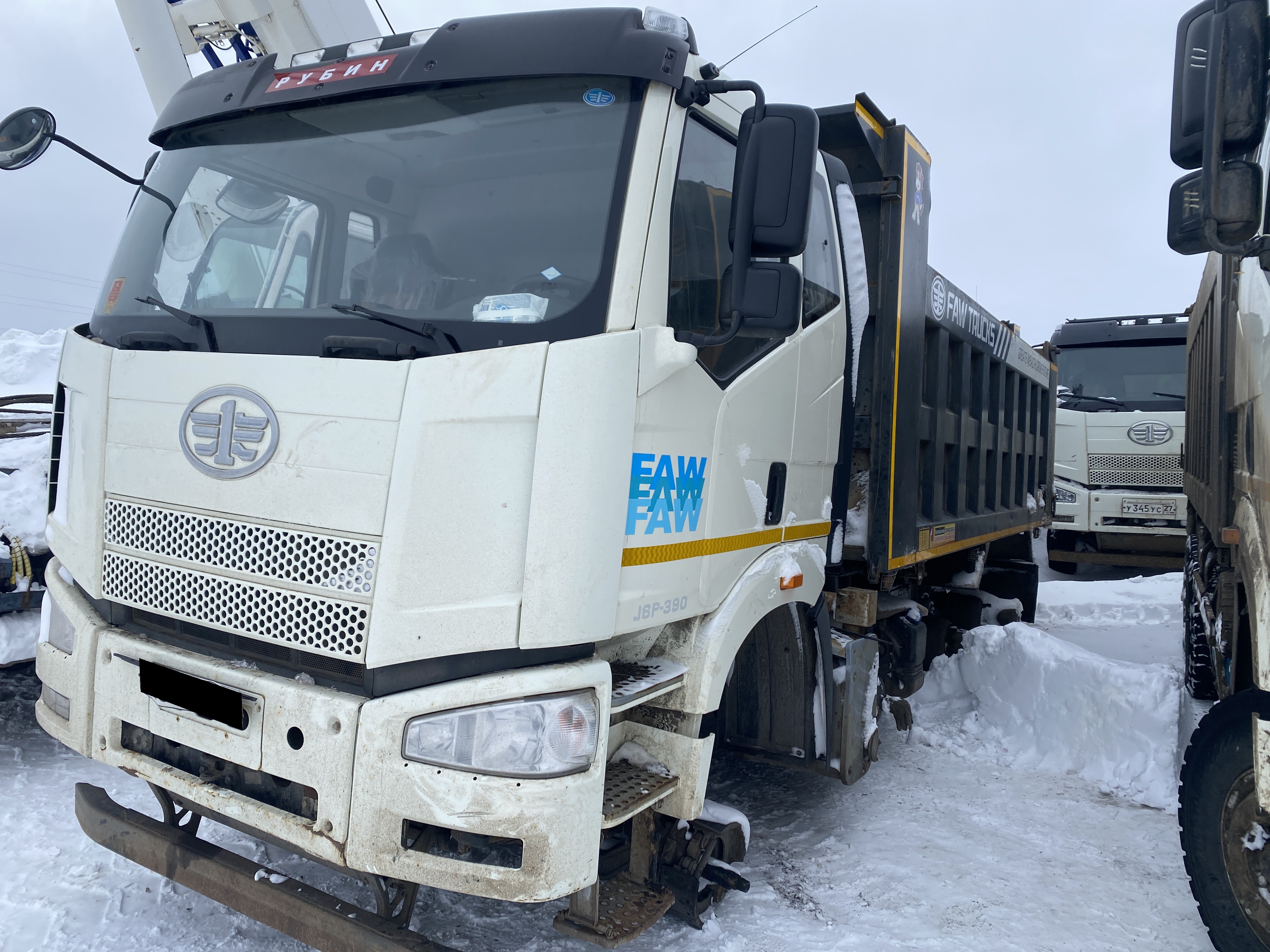 Самосвал Faw J6 СА3250Р66K24T1E5