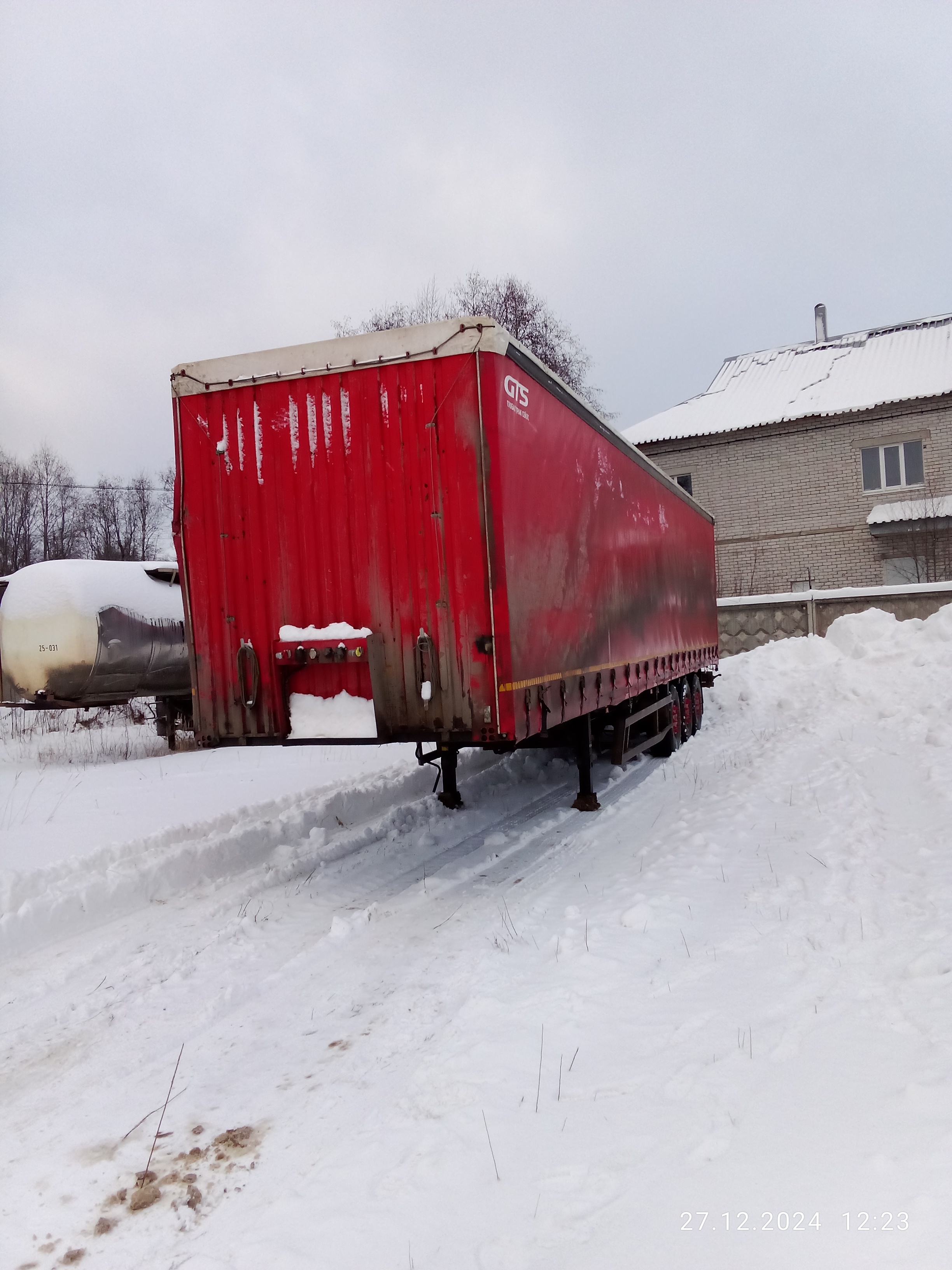 Полуприцеп ТЗА 588510