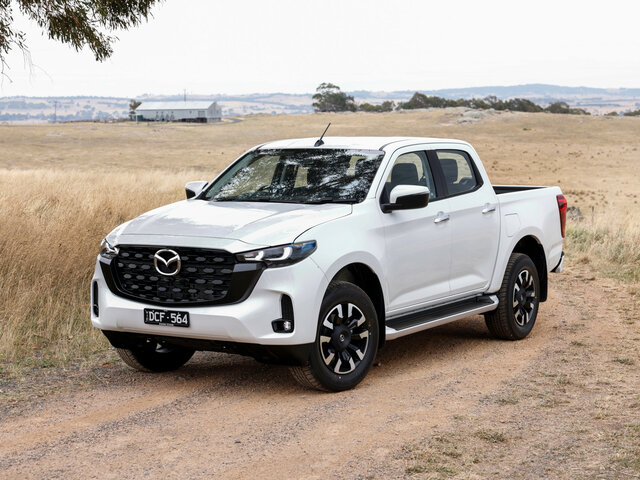 Mazda BT-50 3.0d AT (190 л.с.) 4WD Пикап Двойная кабина