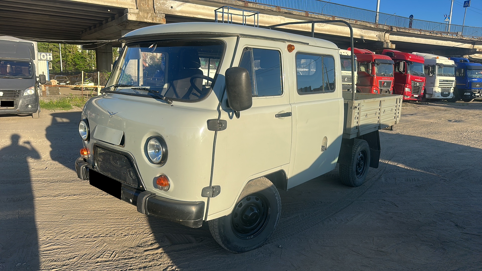 УАЗ 390945