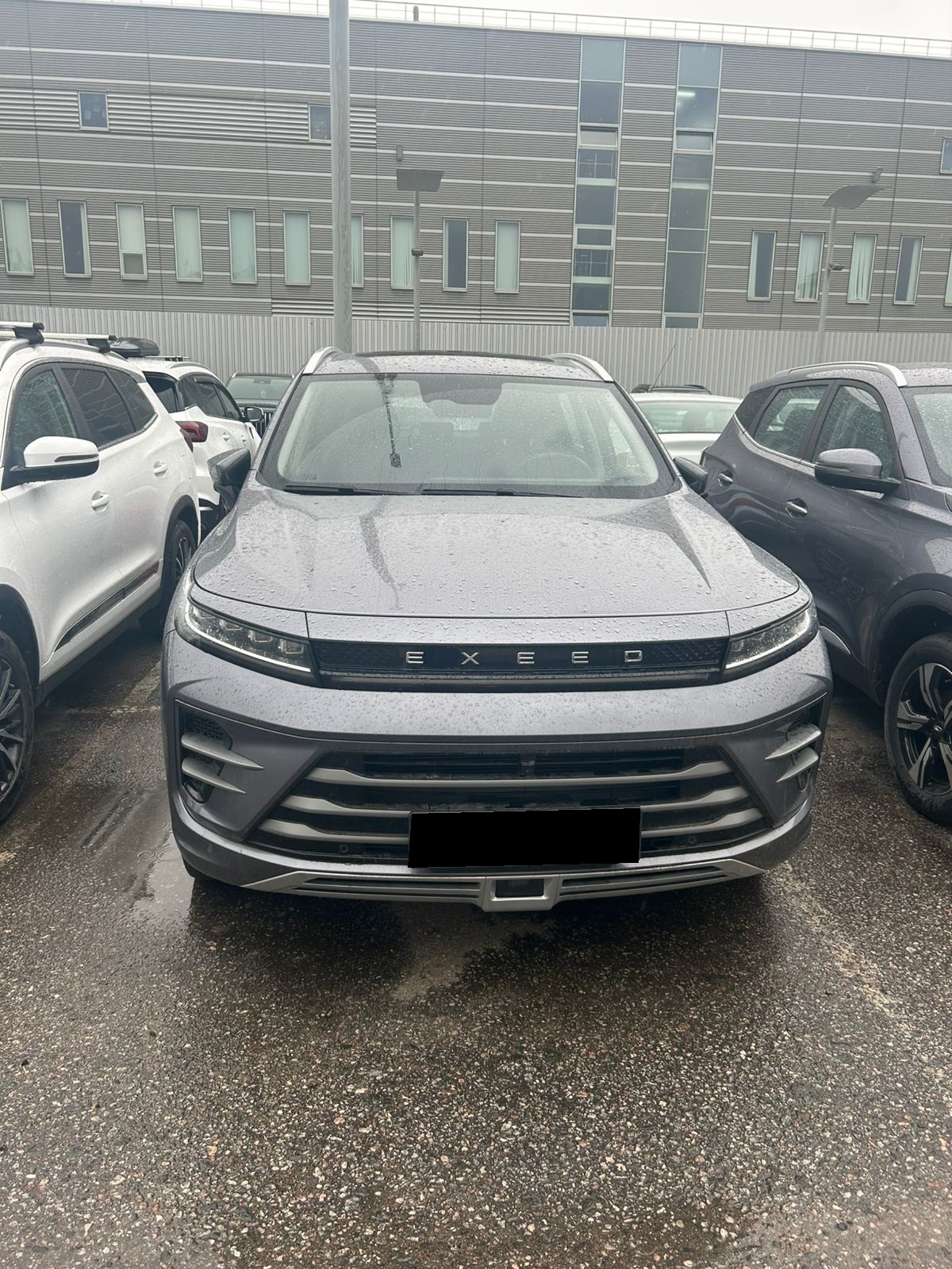 Exeed LX