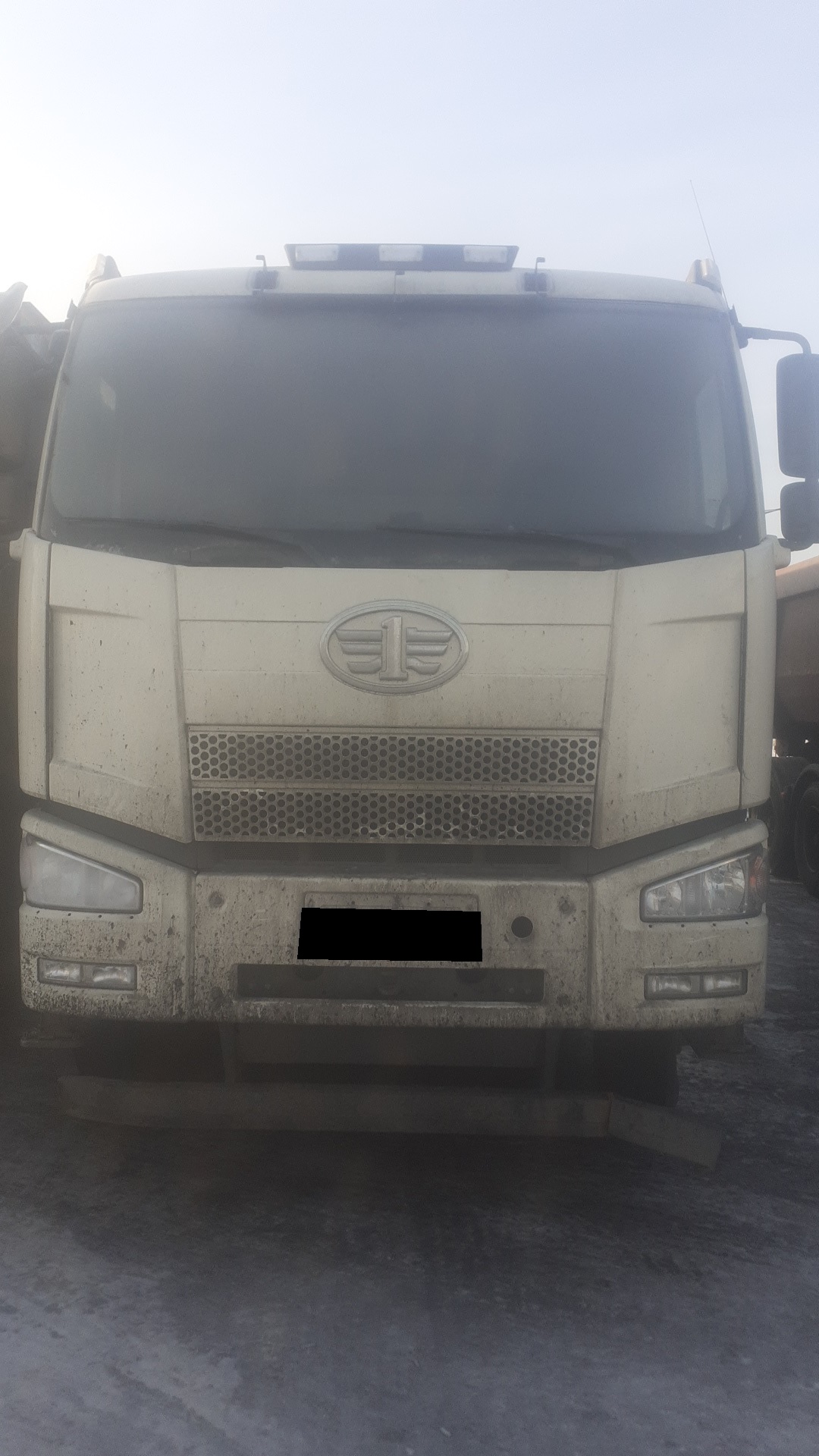 Самосвал Faw J6  CA3310P66K24T4E5