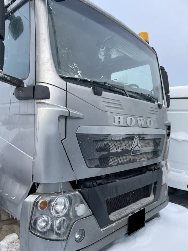 А/м Howo T5G с КМУ XCMG SQS200RU-6