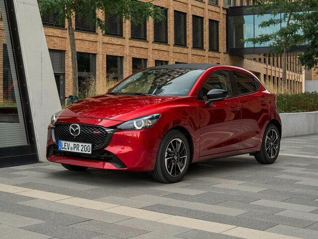 Mazda 2 1.5d AT (105 л.с.) Хэтчбек 5 дв.