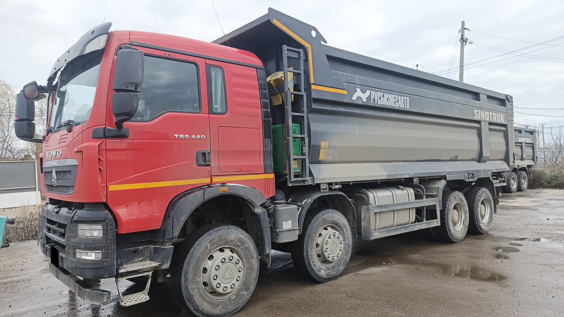 Самосвал Howo T5G ZZ3317V386GE1