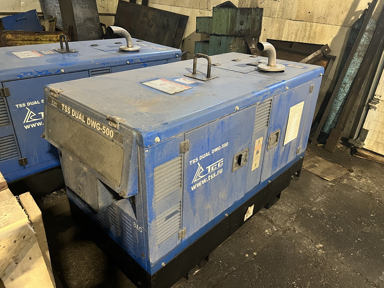 Двухпостовой дизельный сварочный генератор TSS Dual DWG-500
