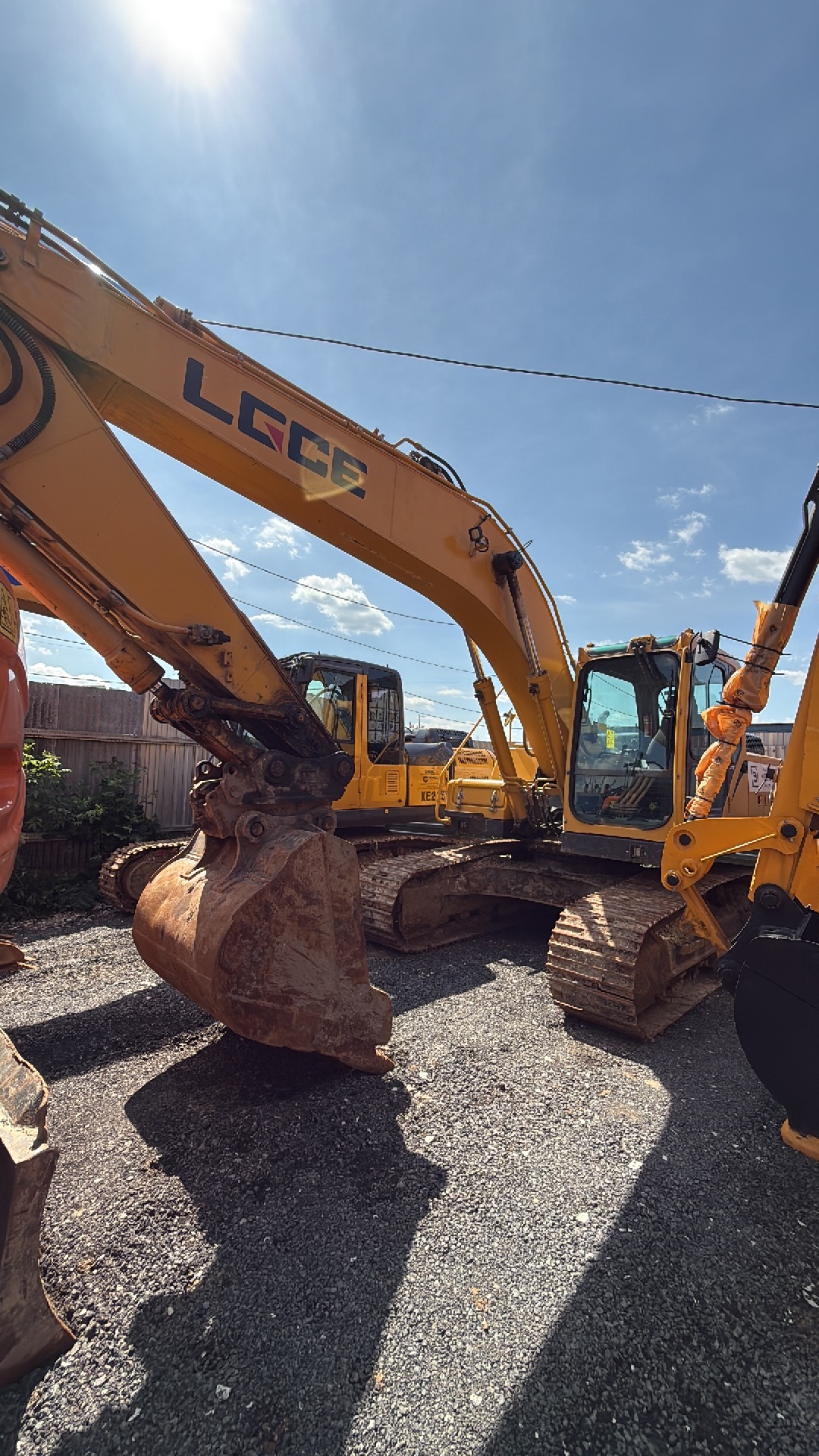 Экскаватор LGCE E6210F