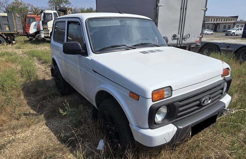 Lada Niva Legend (212140)