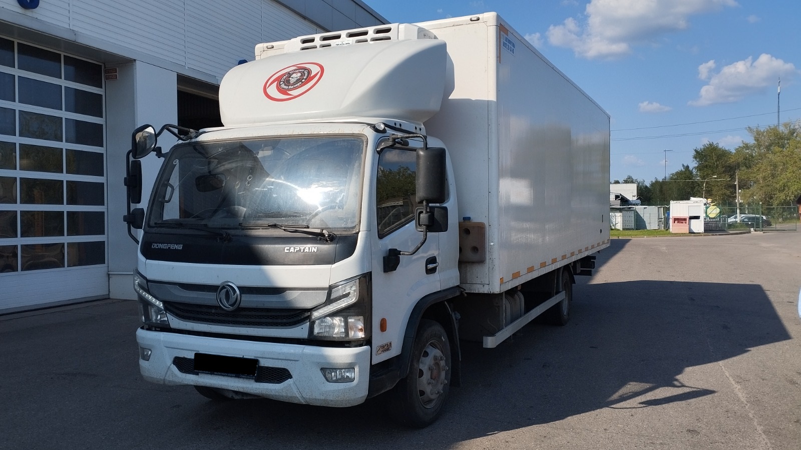 Фургон рефрижератор Dongfeng C120L Z55 (С12112)