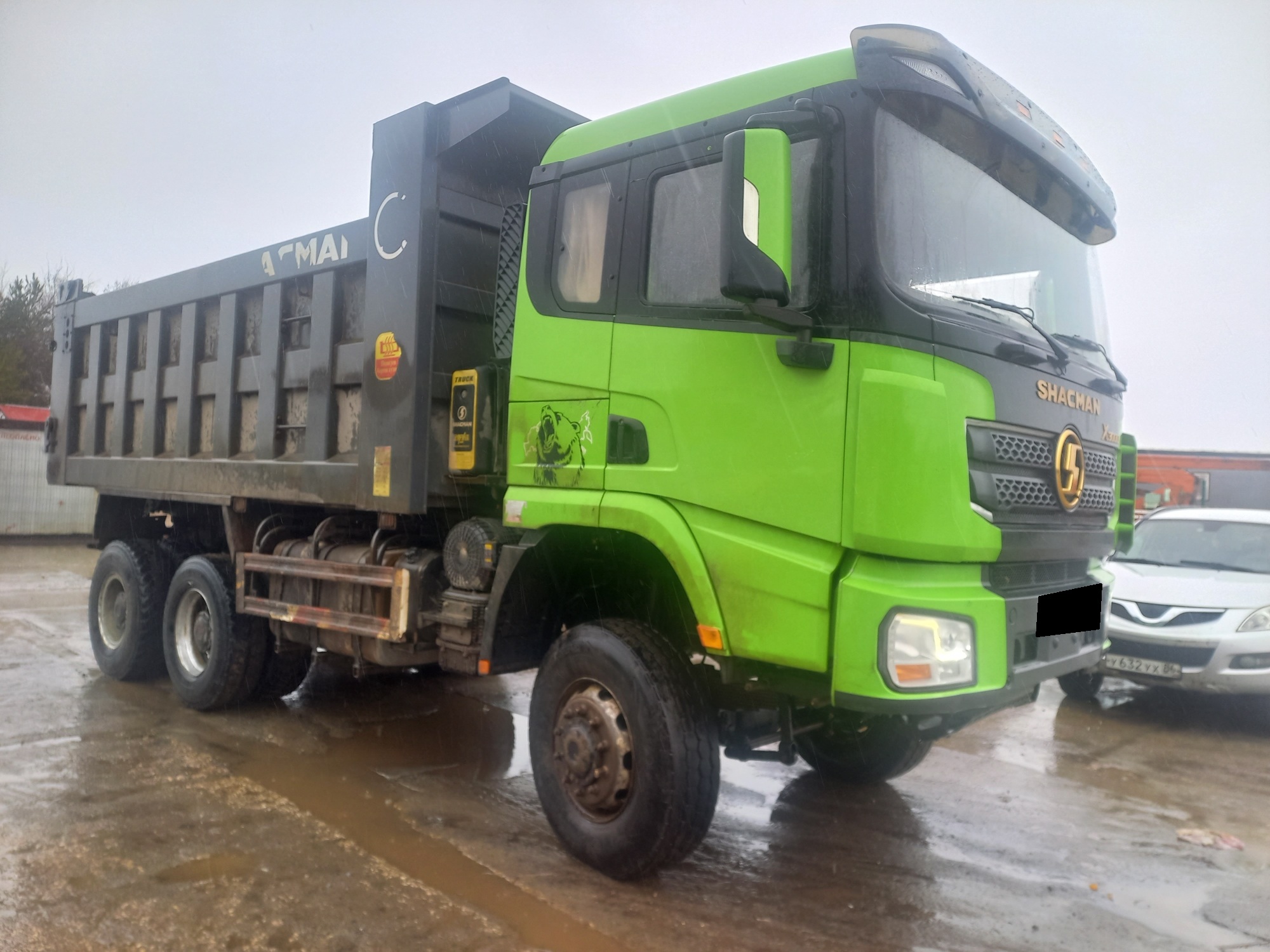 Самосвал Shacman SX32586V385 